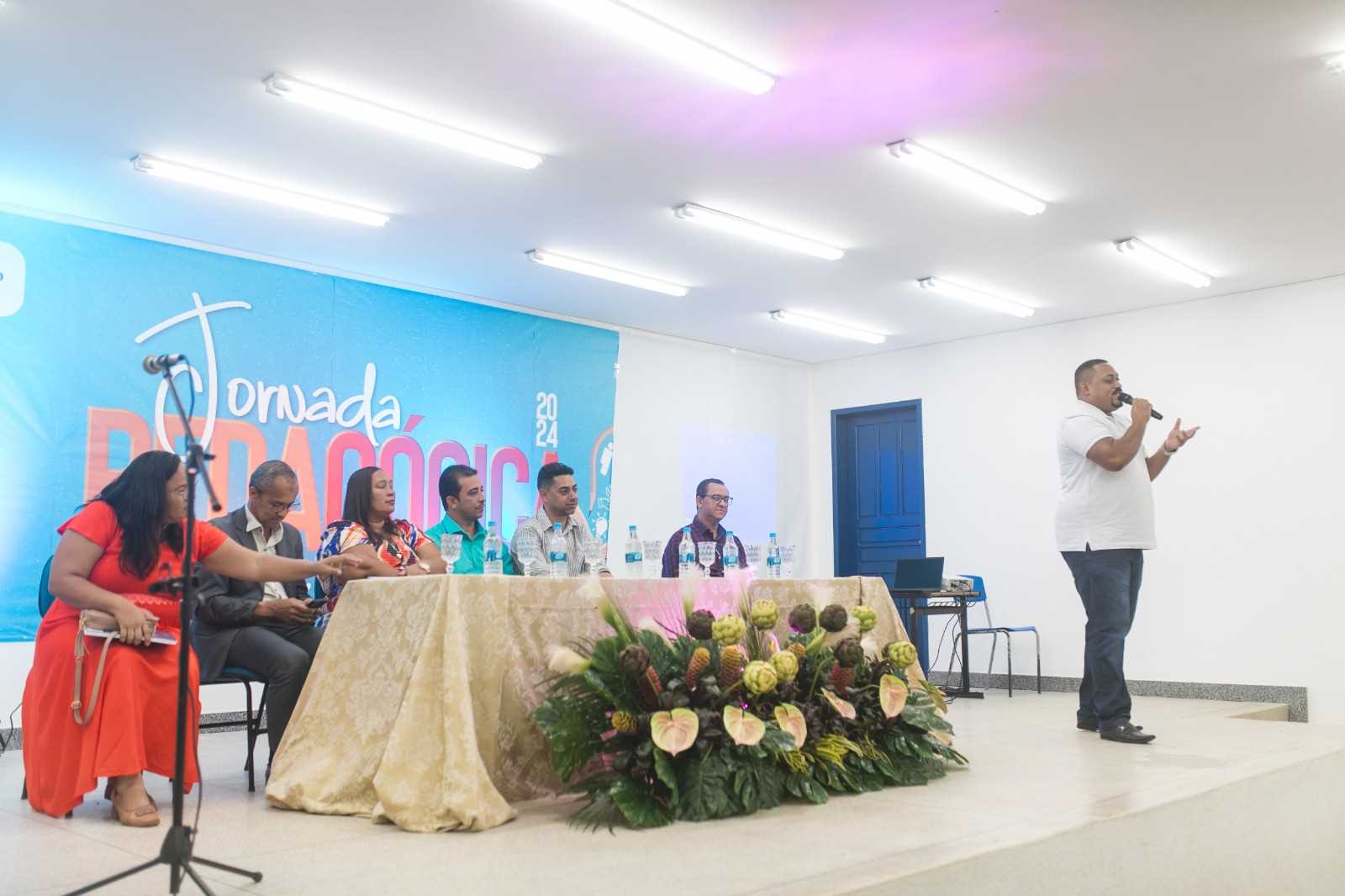 Camacã: Jornada Pedagógica recebe um grande público e abre o ano letivo da rede municipal de ensino